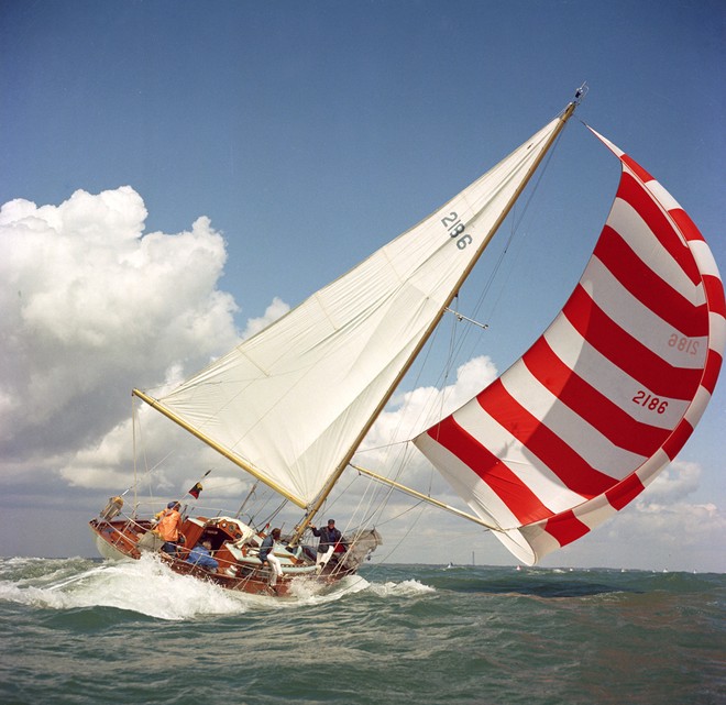 Circa 1967. Cowes Week, Isle of Wight. Cervantes broaching © Eileen Ramsay / PPL http://www.pplmedia.com